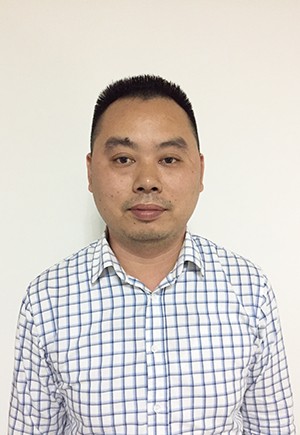 品質(zhì)工程中心總監： 李向兵