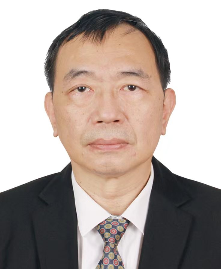 研發(fā)中心總監 ： 郭明健